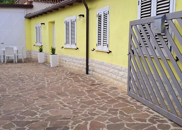 Casa Gialla