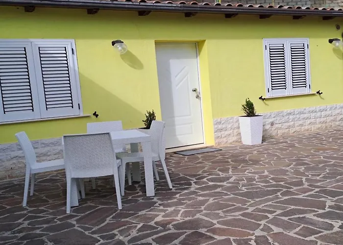 Casa Gialla